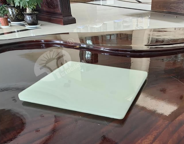 Inorganic light-storing and self-luminous craftwork board